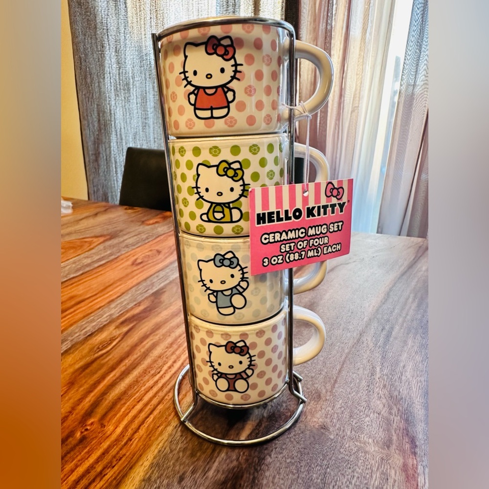 Hello Kitty Ceramic Mug Set (Set of 4)